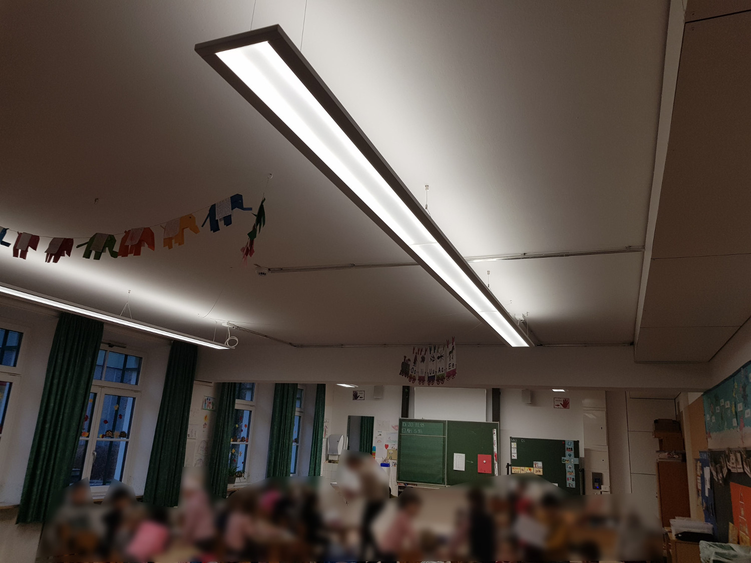 Schule Klassenzimmer LED Fertig